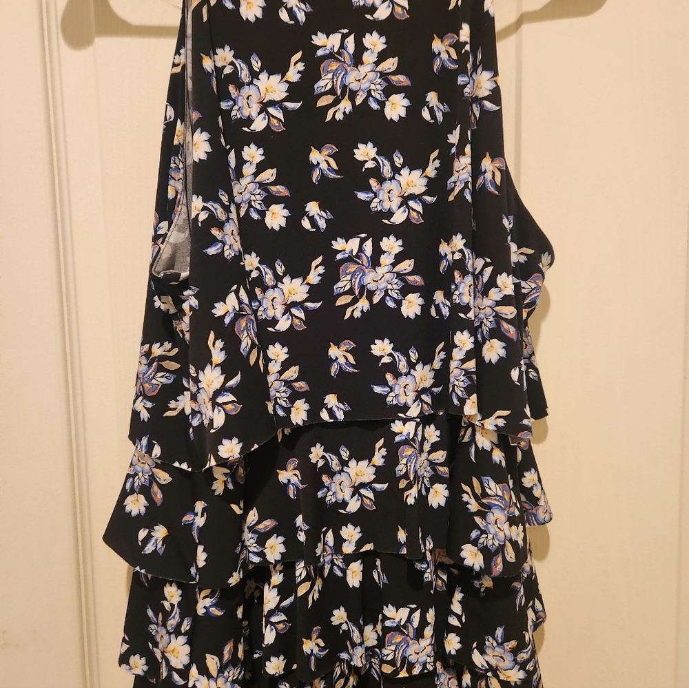 Floral Ruffle Blouse - Picture 5 of 6